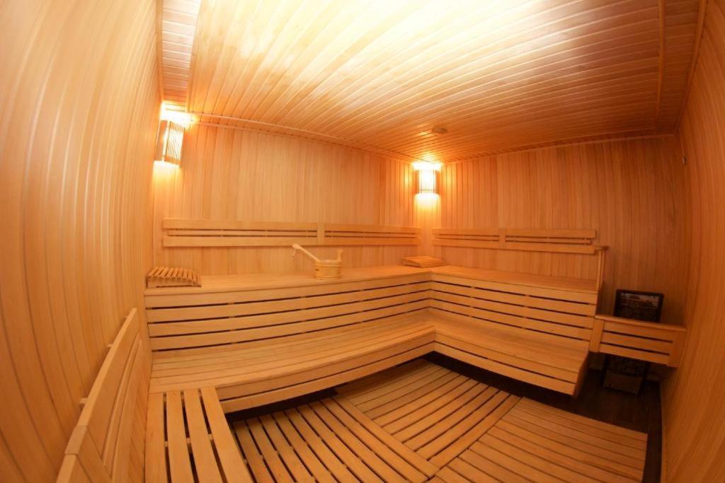 Shera Inn Hotel 알마티 외부 사진