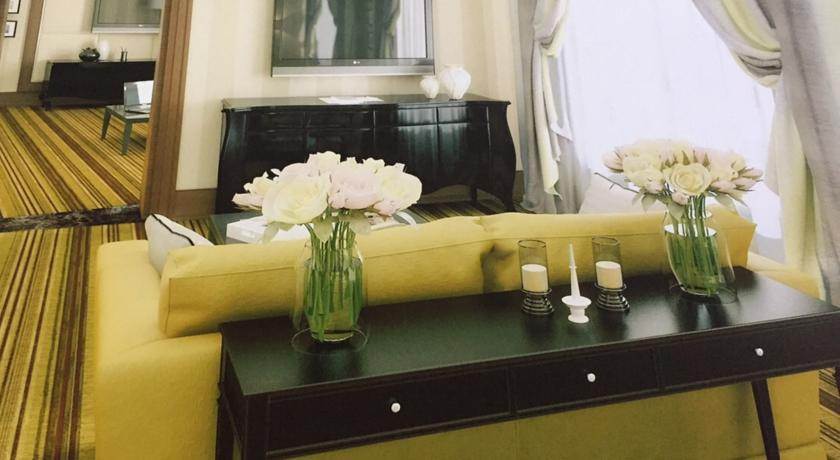 Shera Inn Hotel 알마티 외부 사진