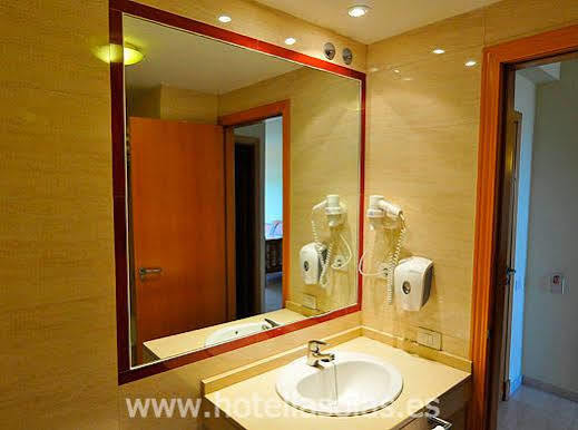 Shera Inn Hotel 알마티 외부 사진